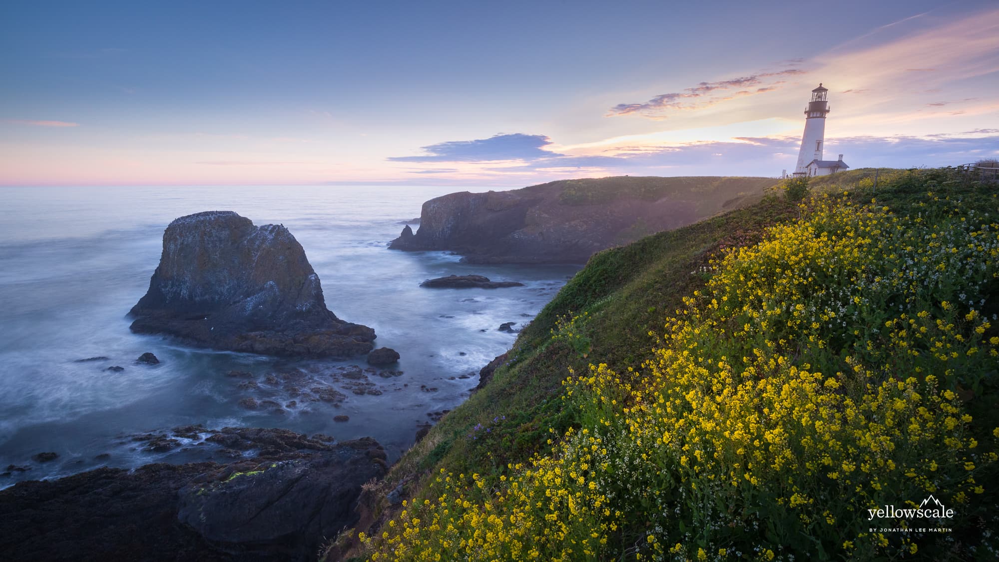 Yaquina Lighthouse, Oregon with distortion