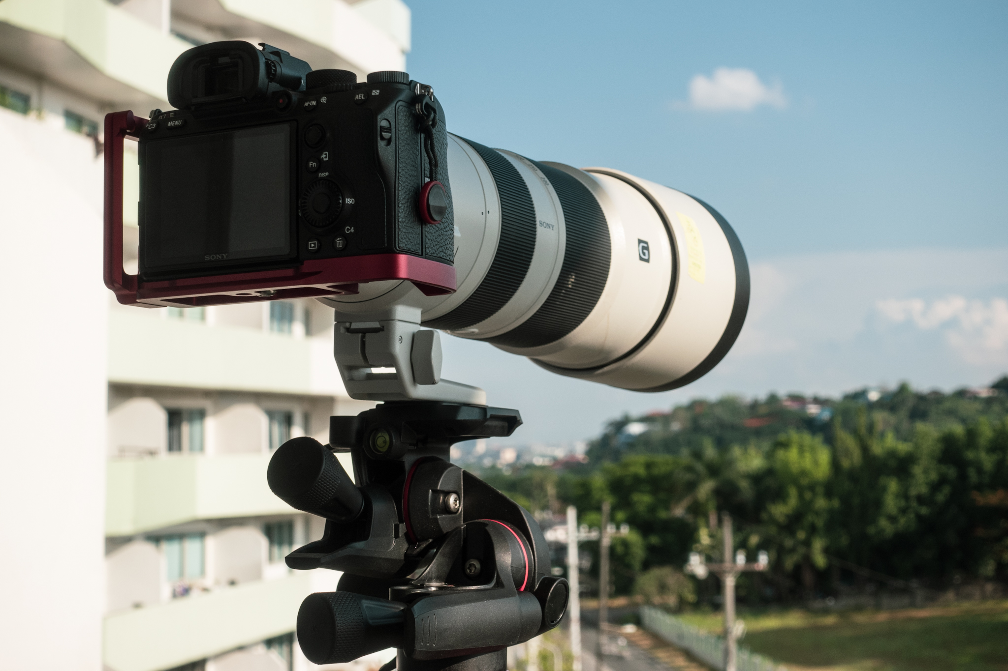 We Review the Manfrotto X-Pro Three-Way Geared Precision Head