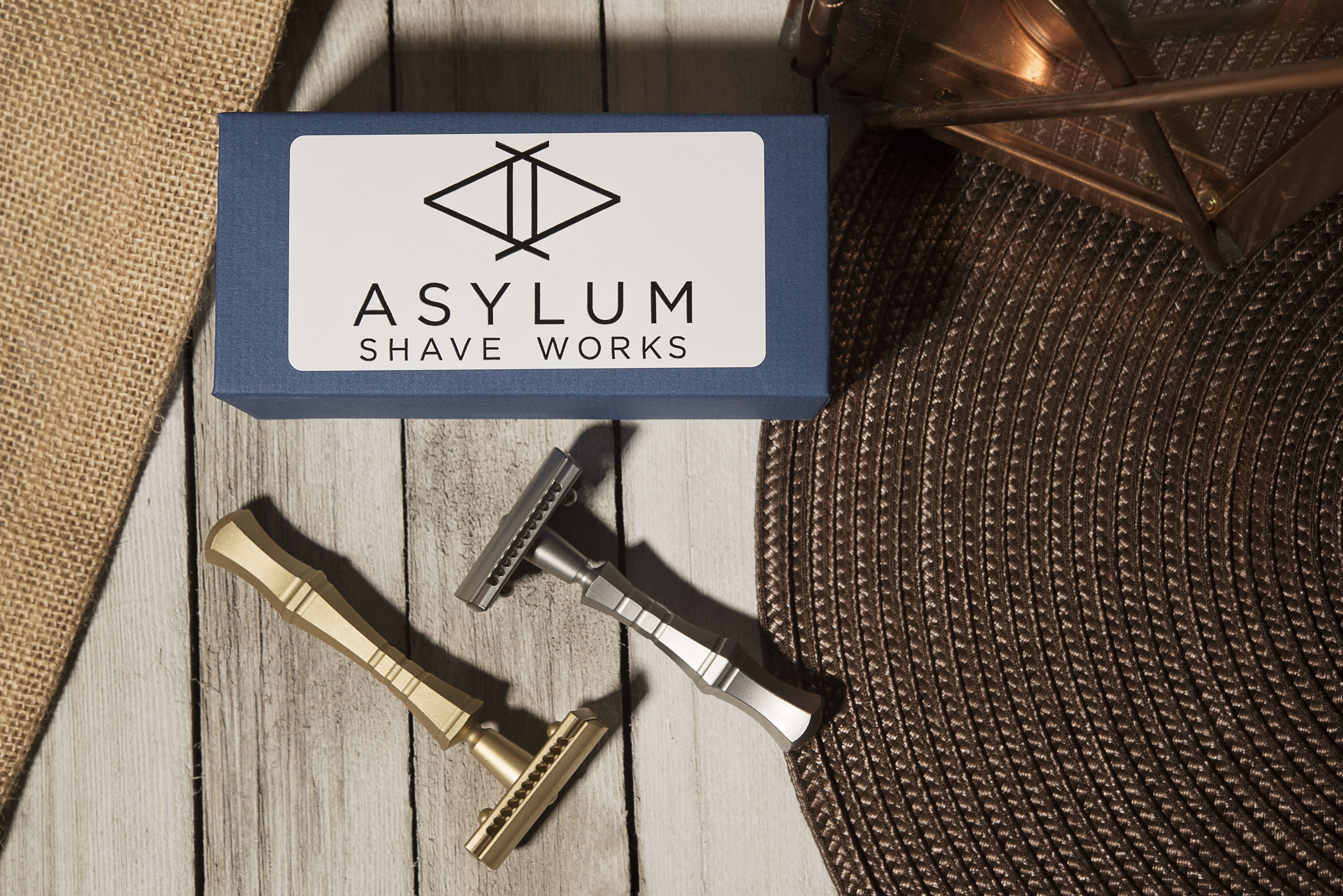 Asylum Razors by Kayleigh Kay | Fstoppers