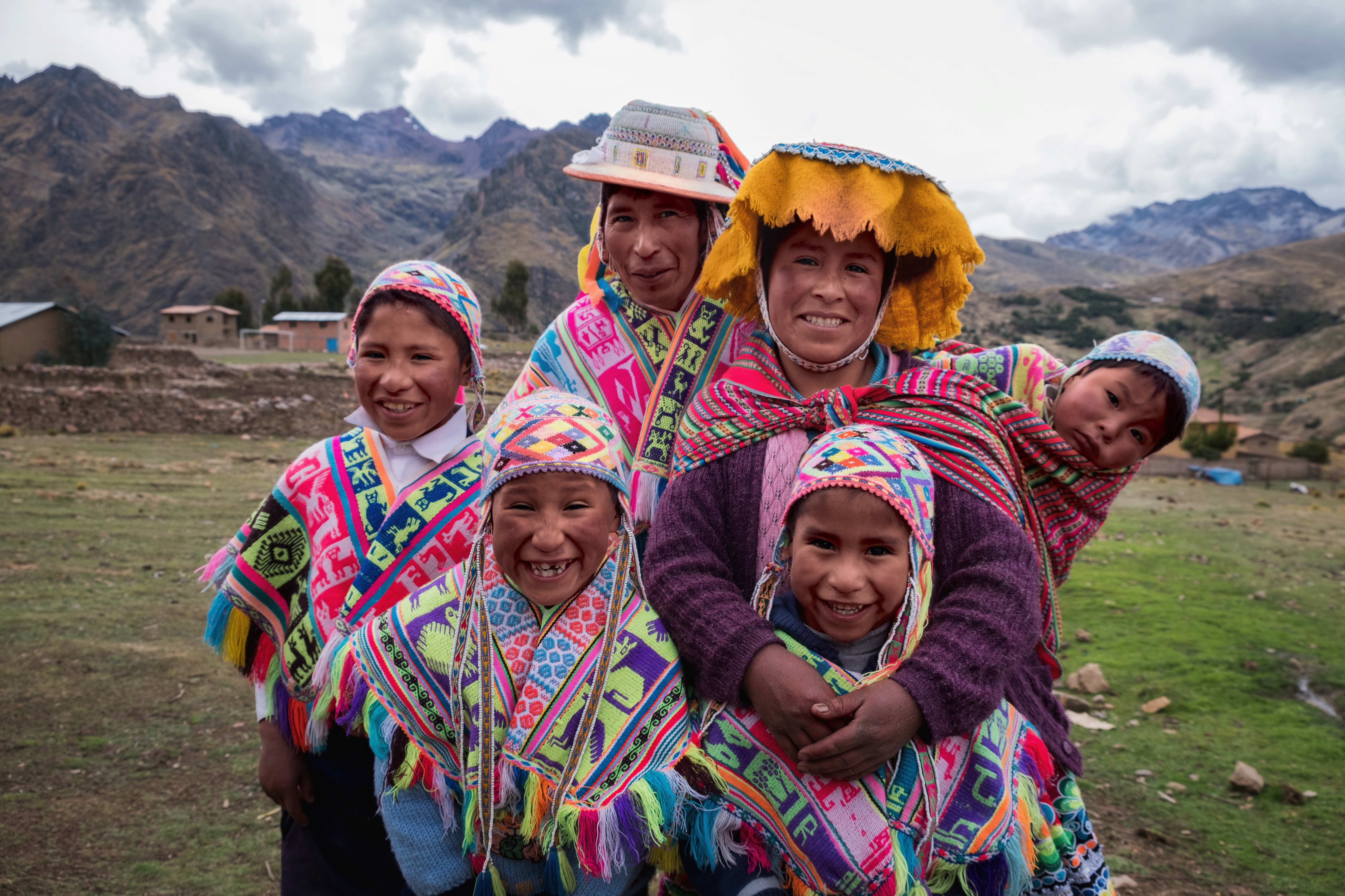 Familia peruana andina