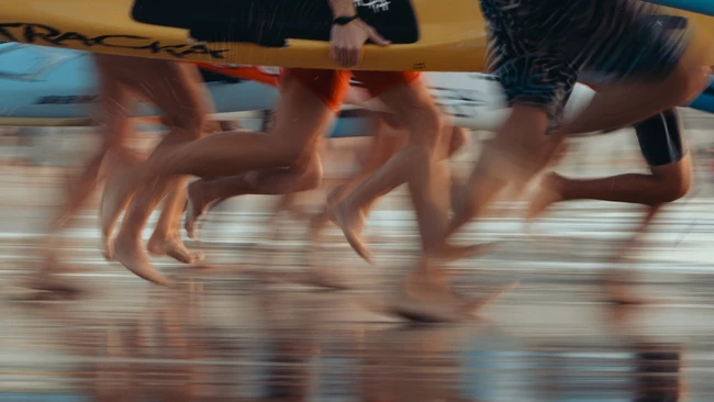 Critique the Community: Emotion