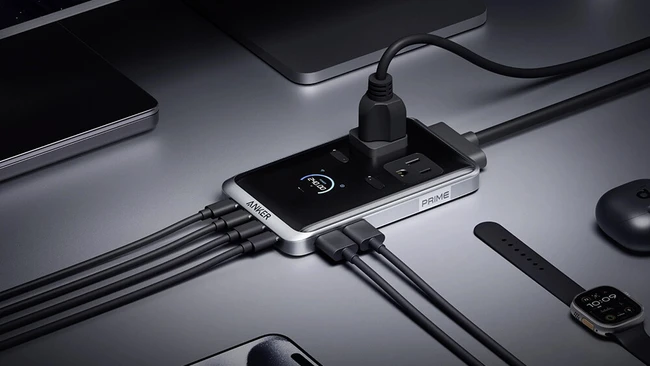 その他 Anker Charging Station (8-in-1, 240W) anker-prime-charger-header2.