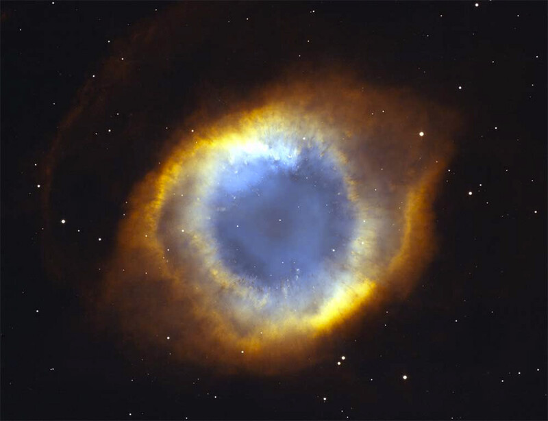  Embedding fstoppers-shanks-fx-interstellar-black-hole-helix-nebula-eye-of-god-aaron-brown.jpg