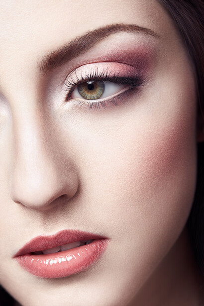 High end retouching of a beauty photography