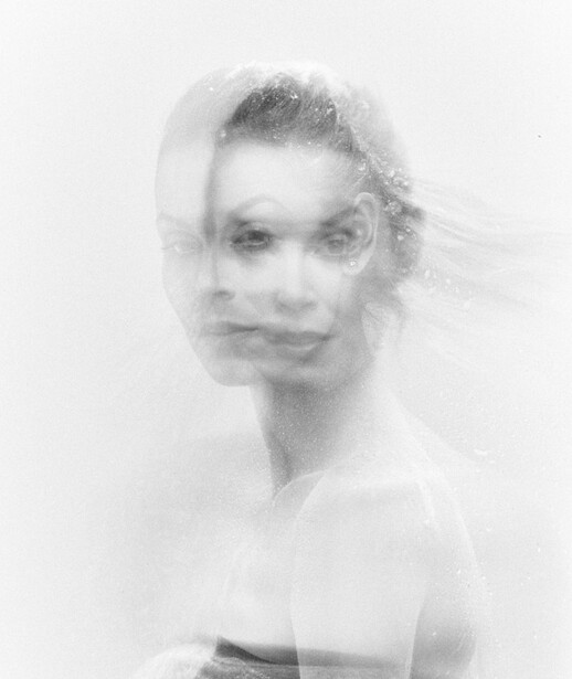 Creating unique looking images with Elinchrom ELC Pro HD