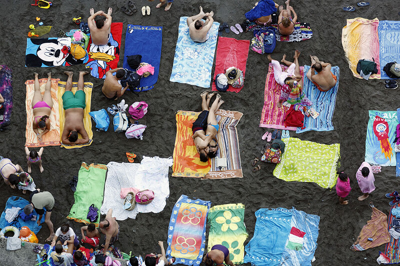 Martin_Parr_Beach