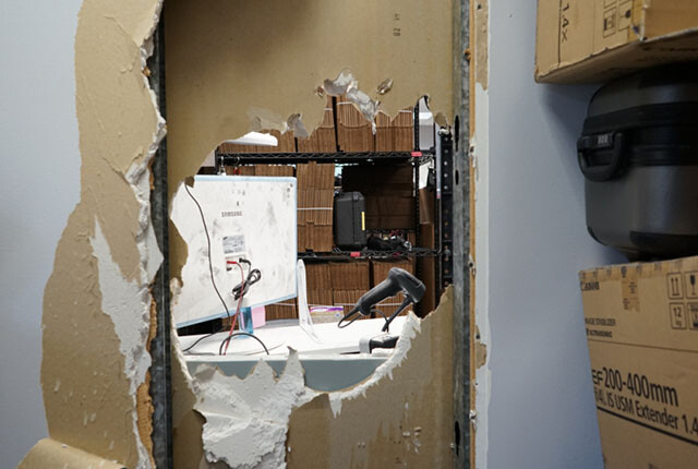 LensProToGo, Robbery, Theft, Rentals