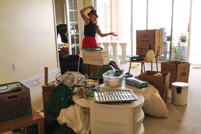 Location Independent Photographer apartment before departure