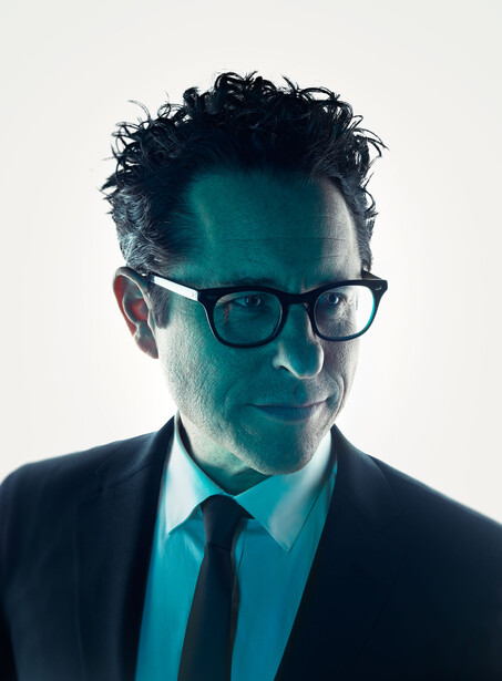 jj_abrams_force_awakens_star-wars_time_magazine