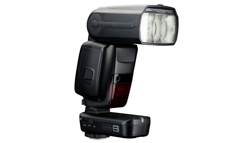 Elinchrom Hi-Sync with hot shoe flashes