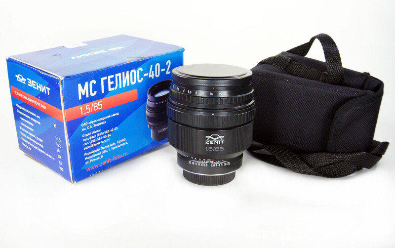 The Funky Bokeh King: Fstoppers Reviews the Zenit Helios 40-2 85mm