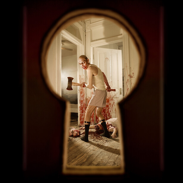 Murderer through a keyhole