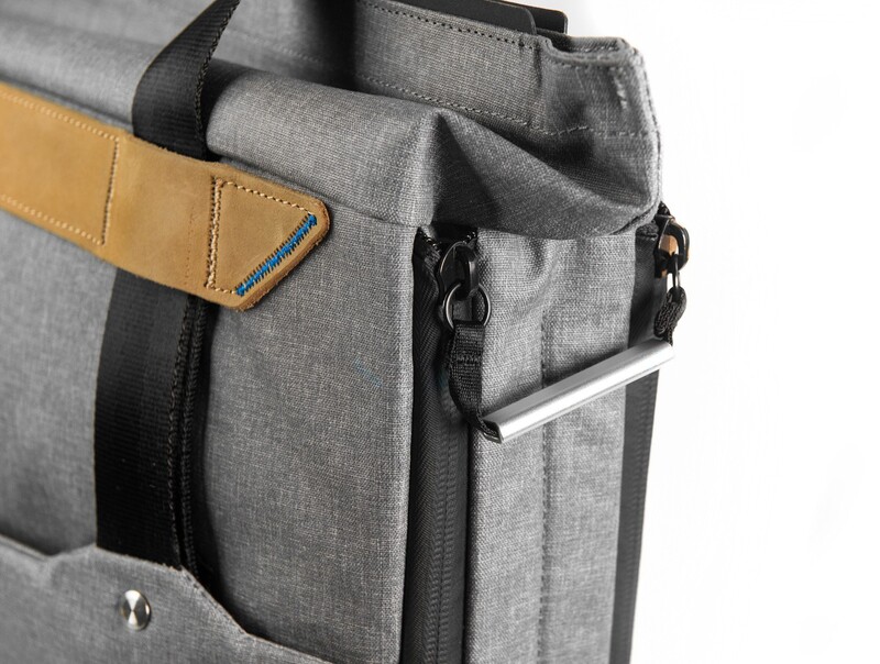 Zipper detail