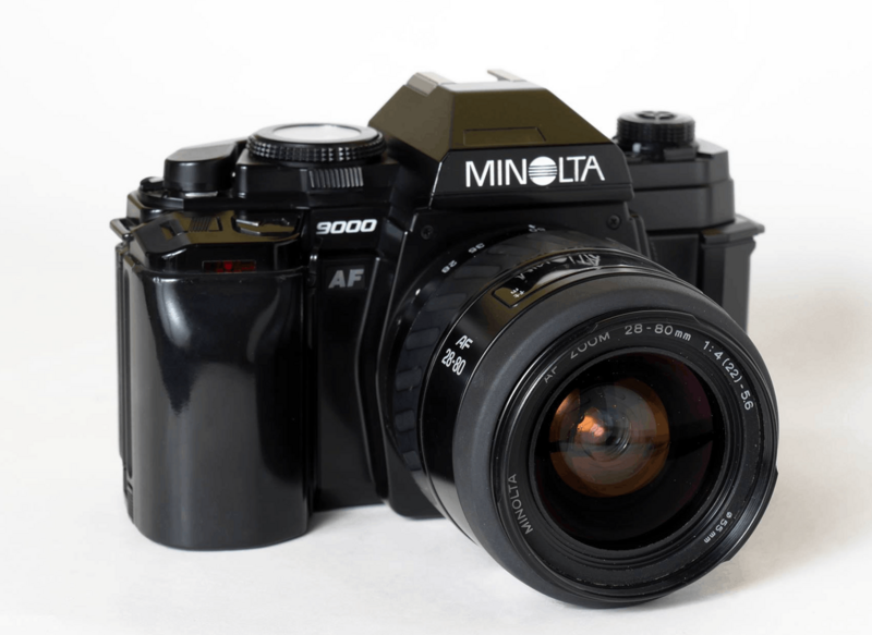 Minolta 9000
