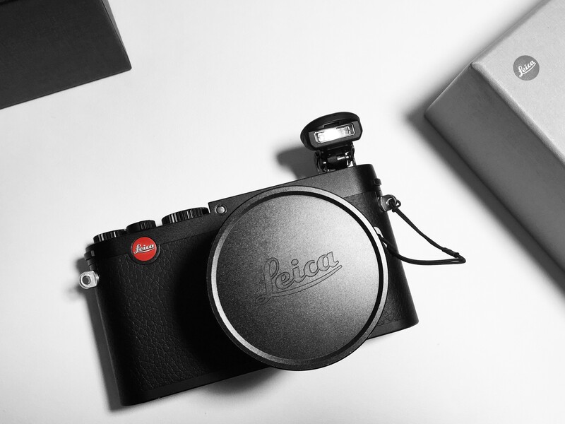 Leica X