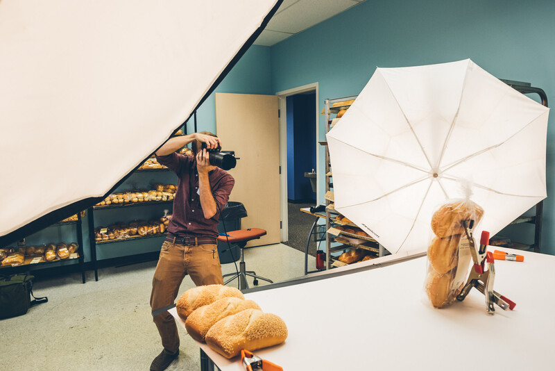 Check out that clamp rig to hold up the bread!&nbsp;
