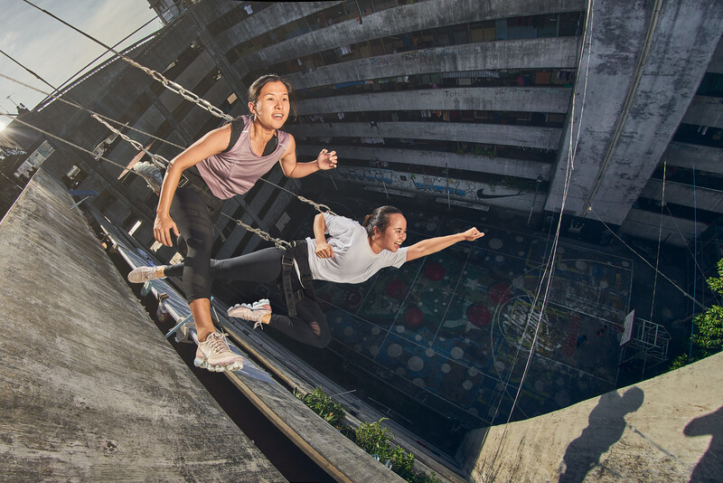 Image courtesy Von Wong. Shot on the Sony A7r-ii, Canon 8-15mm Fisheye | ISO250, 16mm, f/11, 1/500th, lit by Broncolor – Tethered to a Dell Rugged.