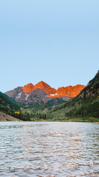 Photo of the Maroon Bells in Aspen Colorado, taken by Nature Photographer Chuck O'Rear. 