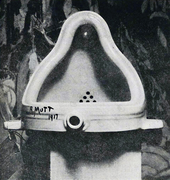 Duchamp's Fountaine as shot by Steiglitz