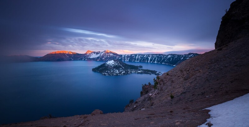 Alpenglow at Crater Lake