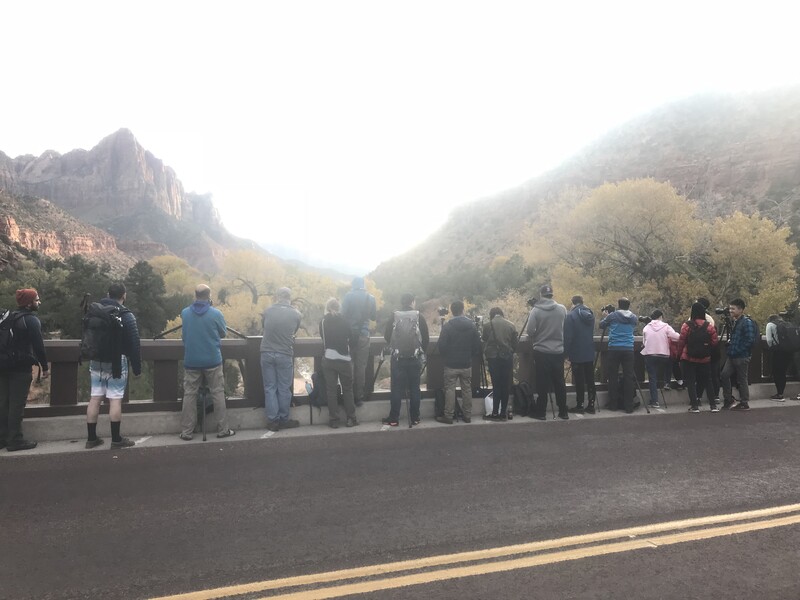 photographers-on-zion-bridge