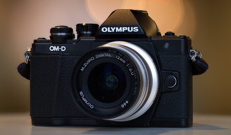 The Olympus E-M10 Mark II is the perfect example of a Micro Four Thirds camera that makes sense.