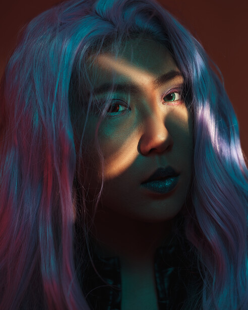 An example of a neutral light to make a colour washed scene pop