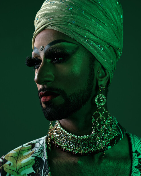 A before/After of Toronto Queen Manghoe Lassi