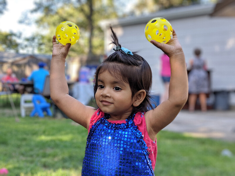 Portrait mode was often easily confused, and had poor edge detection in even moderately busy background. It can do OK, given the right conditions.