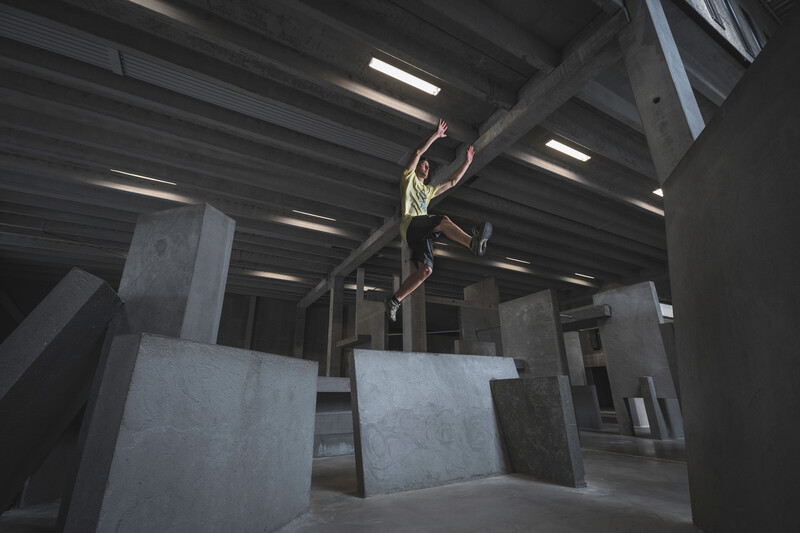 Andy Day BGI parkour photoshoot - Dennis, arm jump