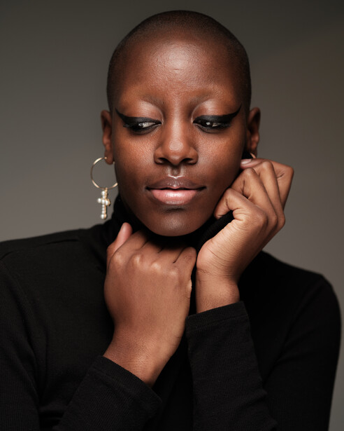 dark skinned portrait, woman, beauty