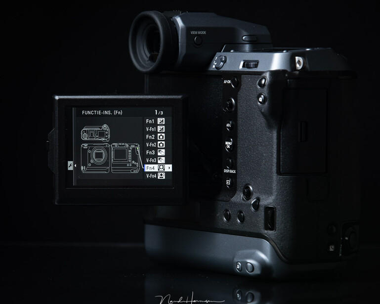 Also the Fujifilm GFX100 is able to assign custom functions to buttons. I have learned how to change the settings, if needed. This way I am prepared.