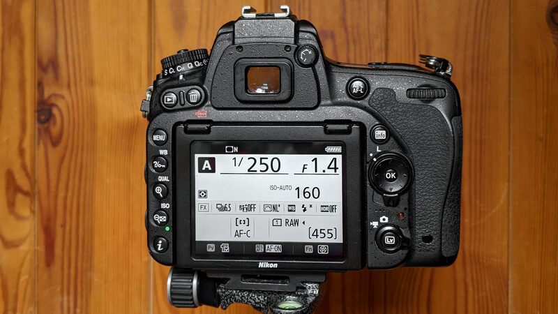Shoot in aperture priority mode