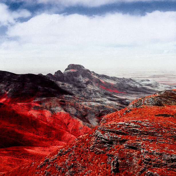 an infrared landscape of Australia mountainranges after bushfires