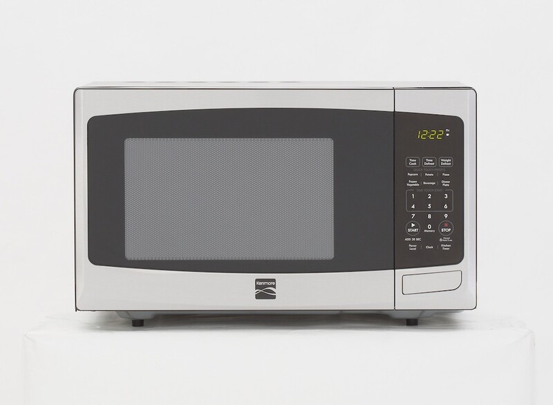 A microwave oven