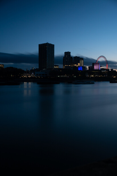 London skyline at night