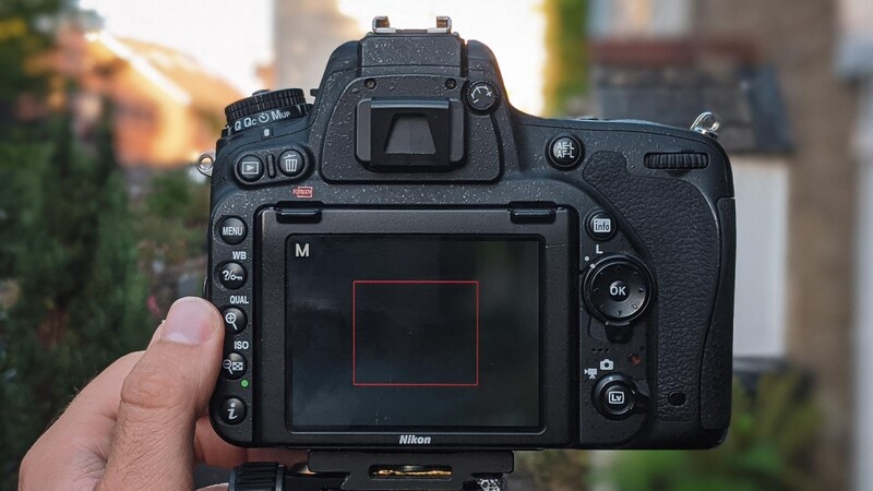 Live view focusing on back of camera