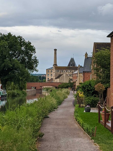 Overcast example image