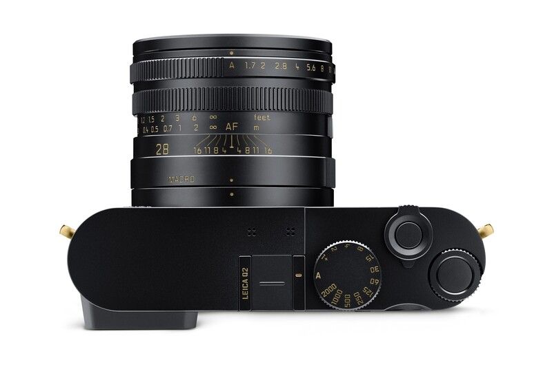 Black Leica Q2
