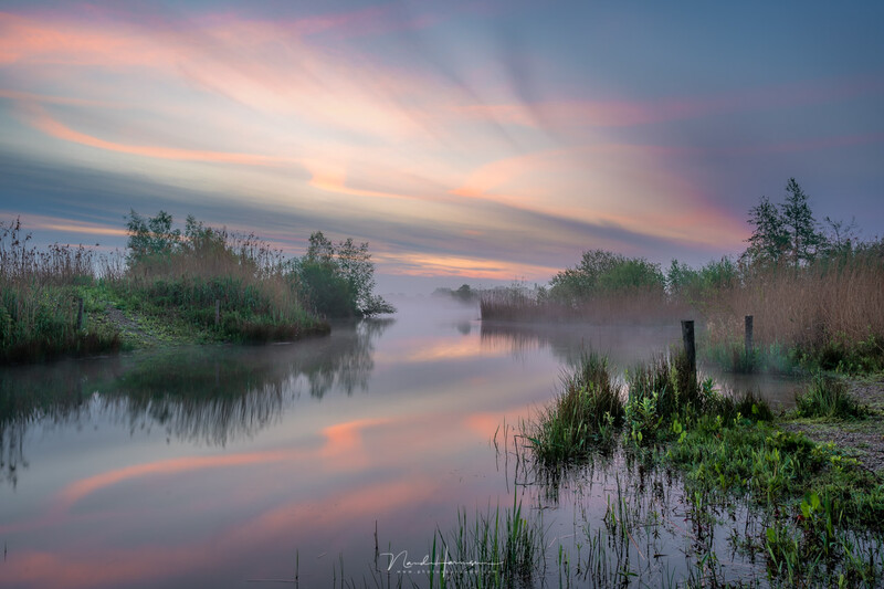 Morning has broken... So does the bank. The Sony is expensive (Sony A1, FE 12-24mm at 24mm, ISO 50, f/16, 1/2 s)