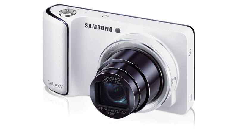 Samsung galaxy camera three quarter view