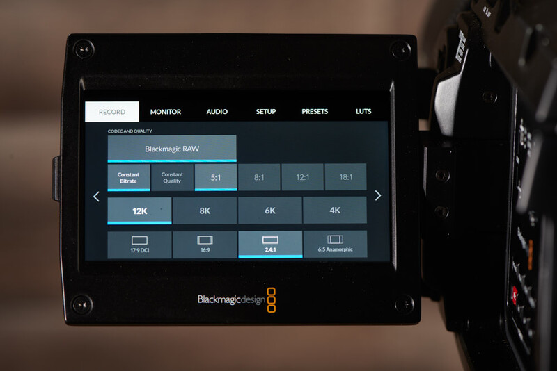 Screenshot of Blackmagic Design video recorder interface showing resolution and format recording options.