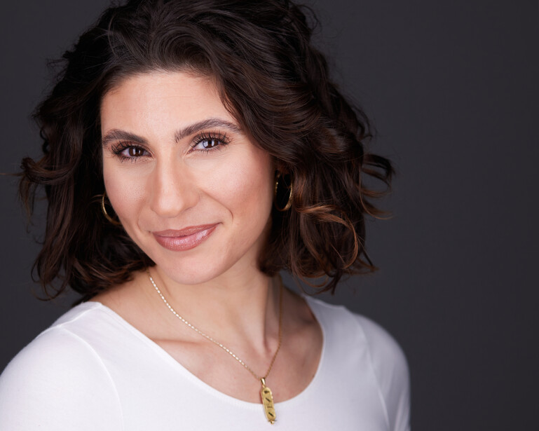 A headshot of Dana.