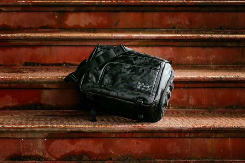 The HEX Ranger Sling XL is available in four different color schemes.