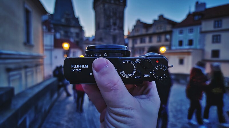 Fujifilm X70 dials
