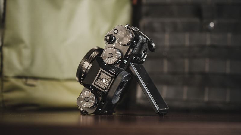 Fujifilm X-T5 tilting screen