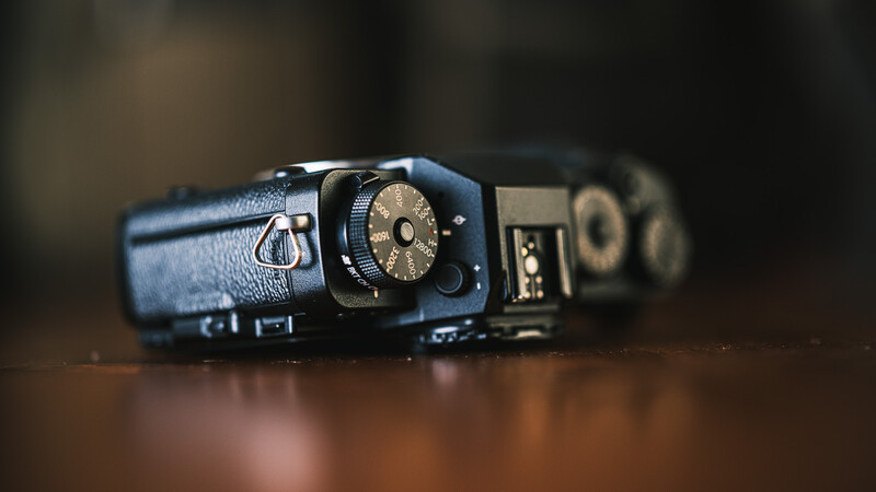A dedicated ISO dial with a programmable Auto position.