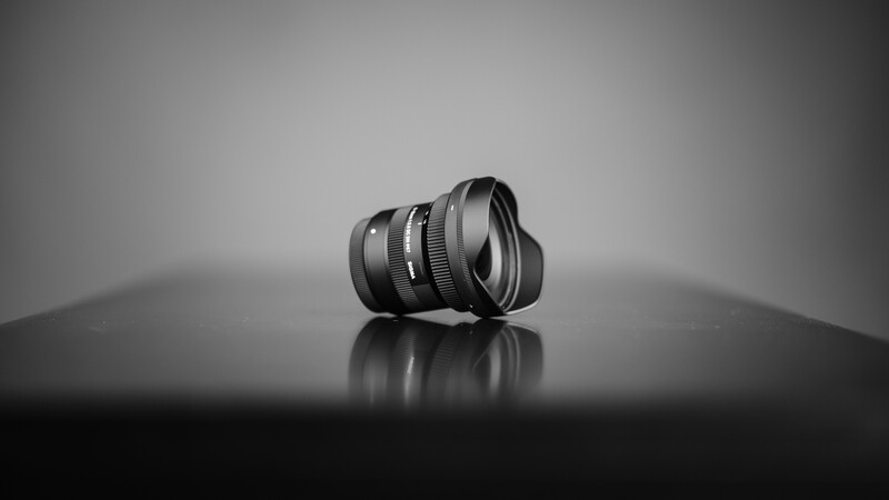 Tiny for its focal range and aperture