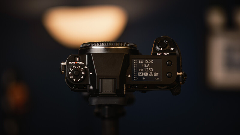 Find ten differences between this and the GFX 100S.