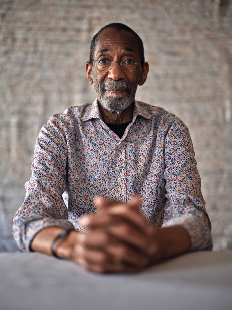 A portrait of jazz bassist Ron Carter.
